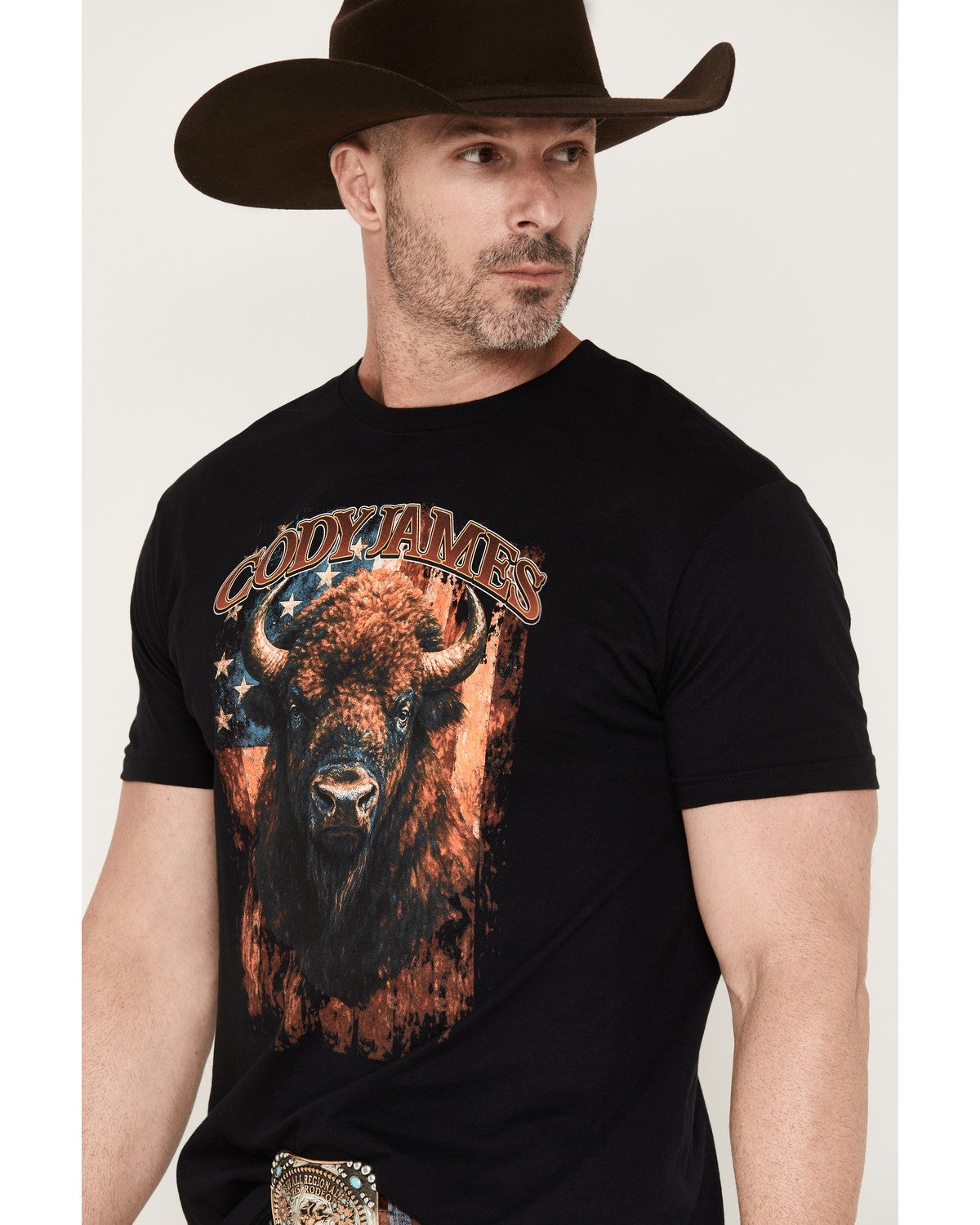 Men's Americana Bull Short Sleeve Graphic T-Shirt